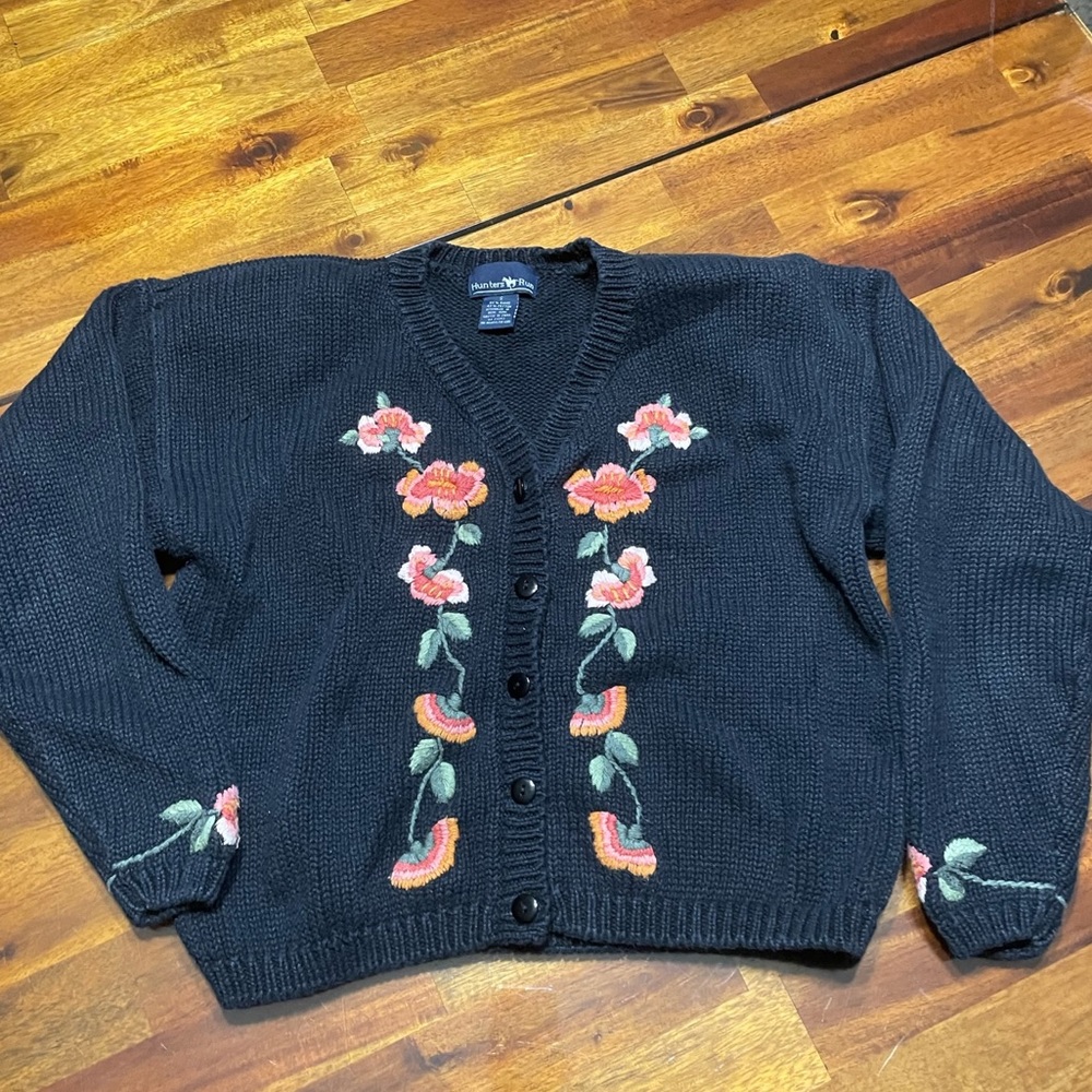 Hunters Run 80s Vintage Grandma Cardigan